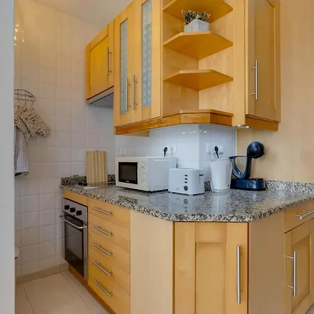 Center Nest Apartman *
